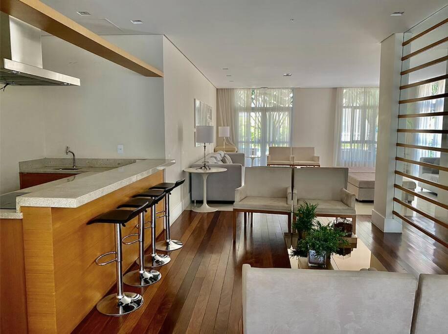 Apartamento 111 -em Frente Ao Hosp Einstein E Estadio Do Morumbis *